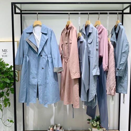 香影19年冬季时尚新款折扣女装批发——广州帛艺服饰零售指南